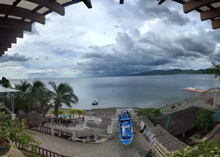 Pier Uno Dive Resort